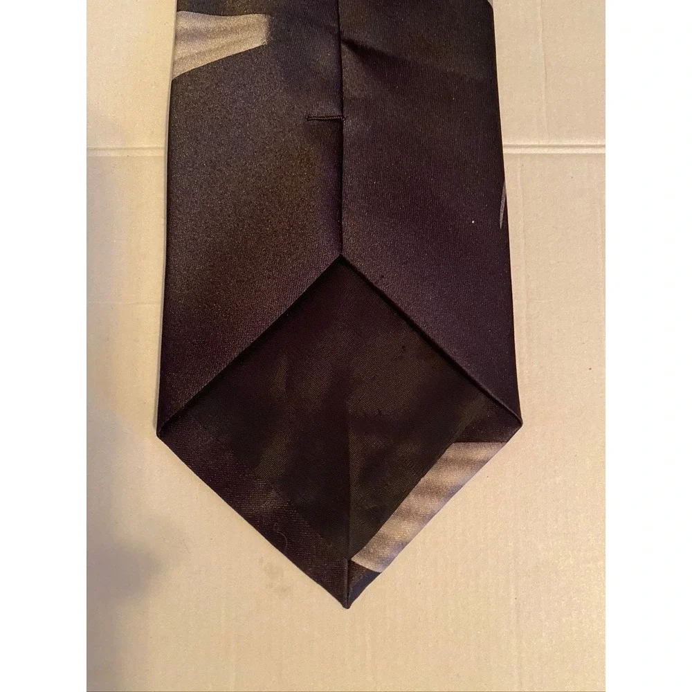 Ralph Marlin Seattle Mariners Curve Ball MLB Necktie Black Baseball 2003 251355